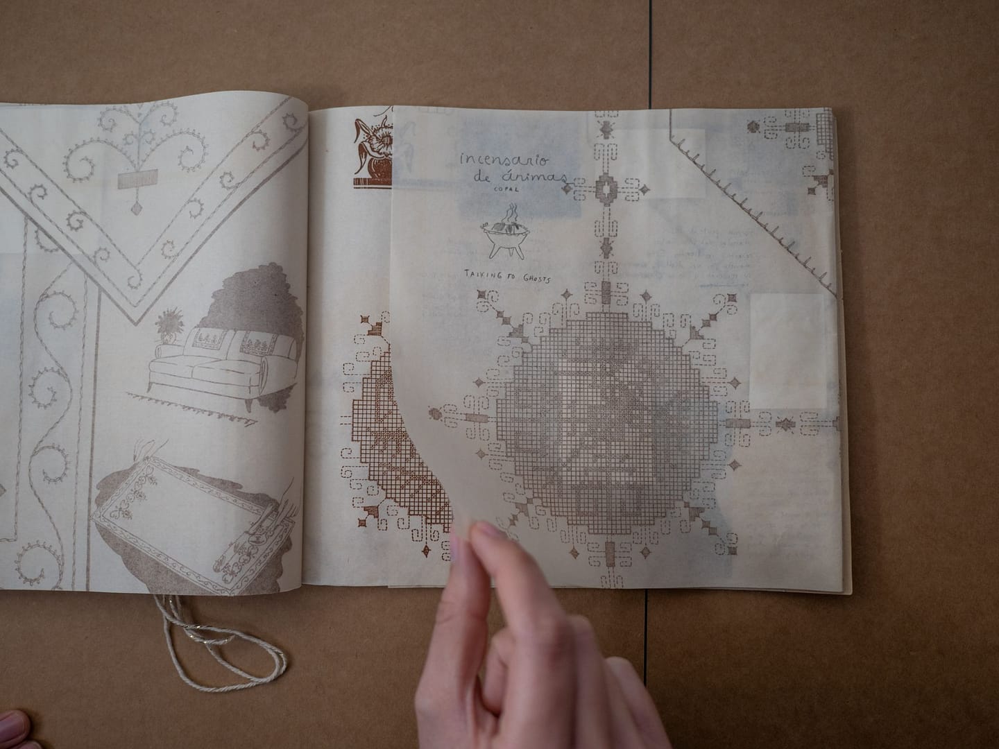 Book Amuletos, Krystel 11